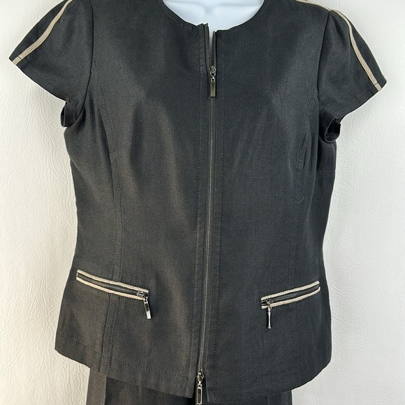 Worth Short Sleeve 100% Linen Two Piece Pantsuit - Picture 2 of 13